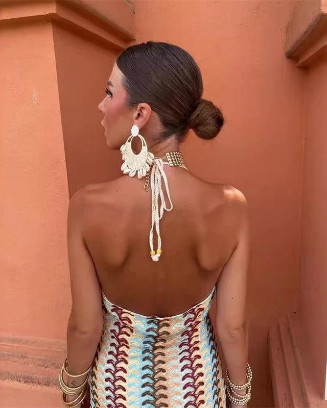 Andie - Chic V-Neck Dress