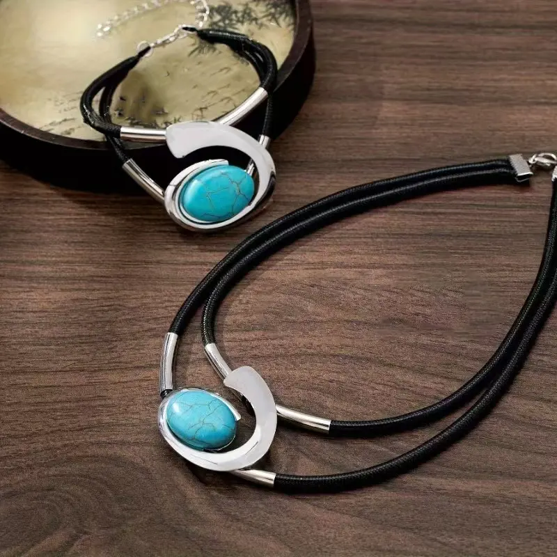 Patricia - Vintage Boho Necklace & Bracelet Set