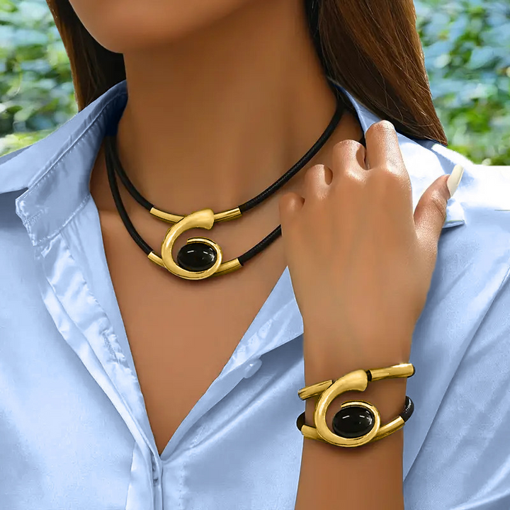 Patricia - Vintage Boho Necklace & Bracelet Set