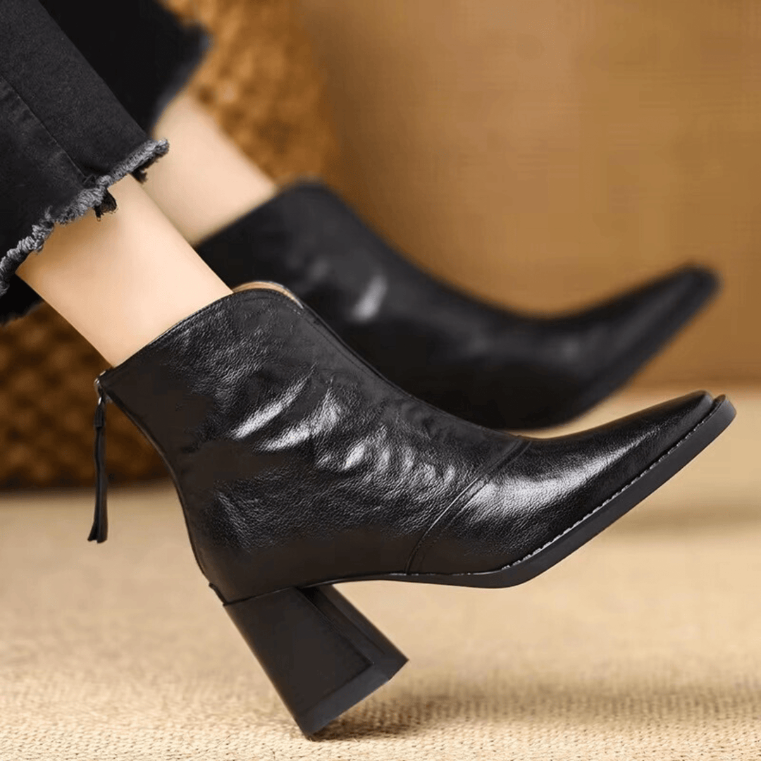 Tynah | Ergonomic Boots
