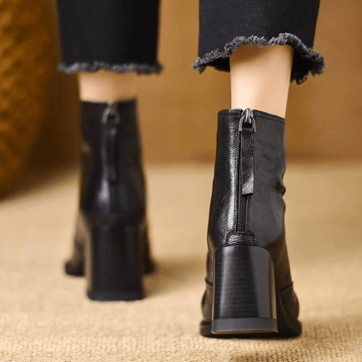 Tynah | Ergonomic Boots
