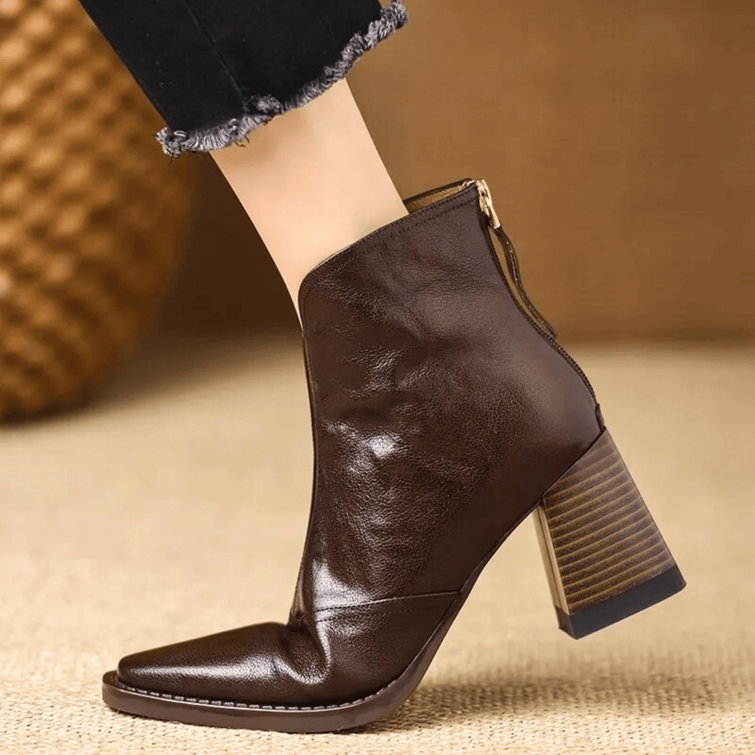 Tynah | Ergonomic Boots